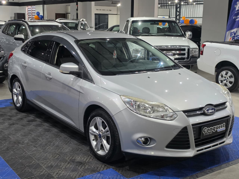 SEDAN | FOCUS