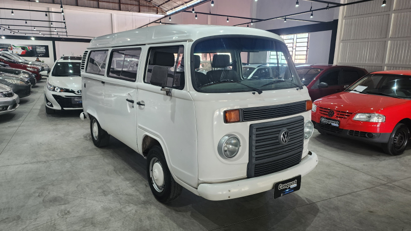 . | KOMBI