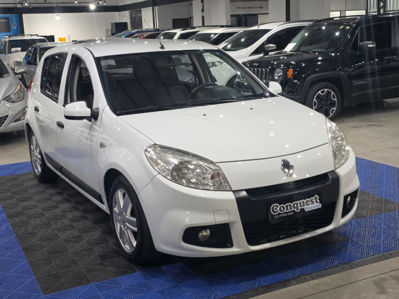 EXPRESSION | SANDERO